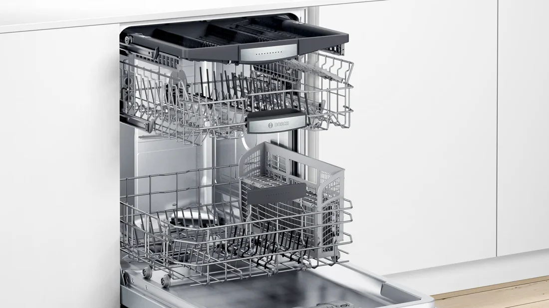 Bosch SHXM78Z55N Built-In Dishwasher photo 2