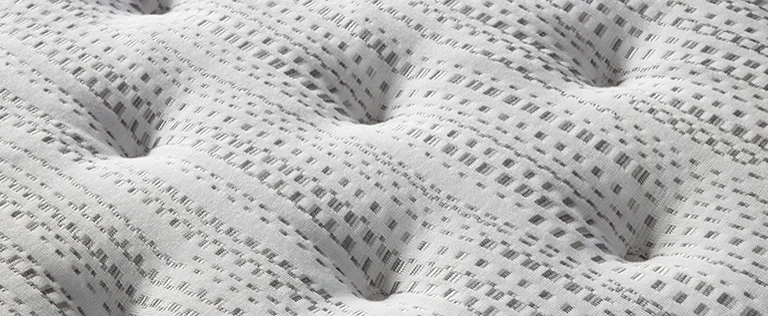Beautyrest Silver BRS900 Extra Firm 11.75in construction
