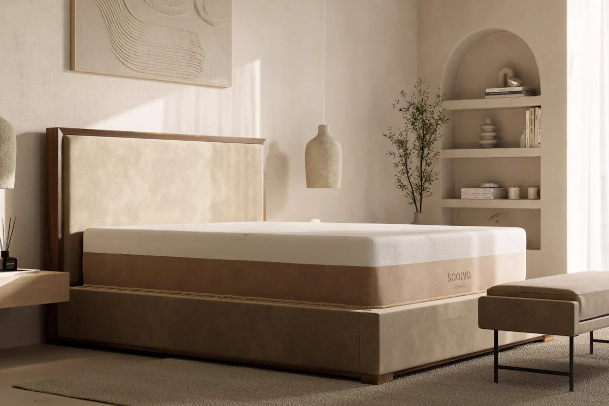 Saatva Contour5 Firm photo 2