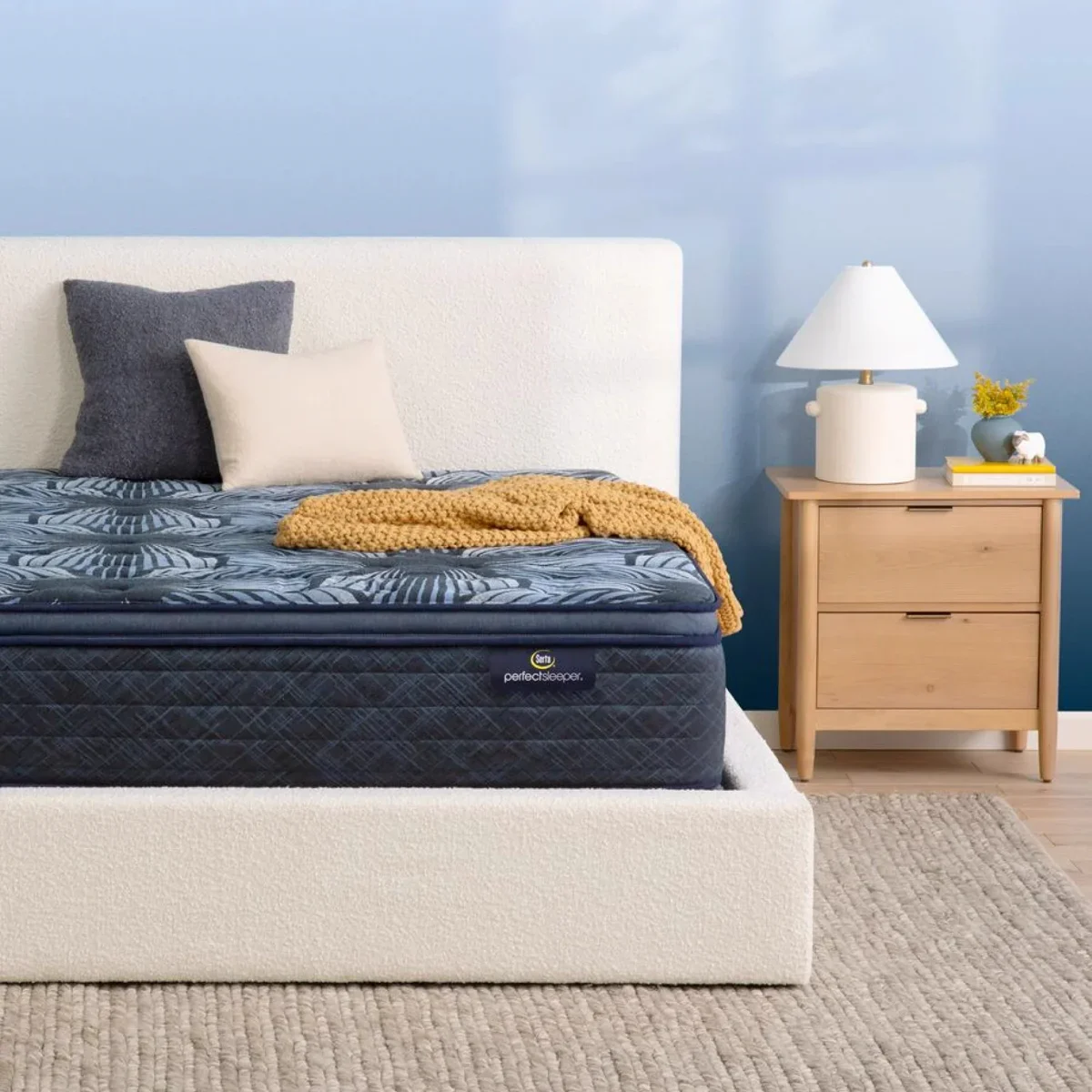 Serta Perfect Sleeper Sleep Excellence Medium Pillow Top photo 2