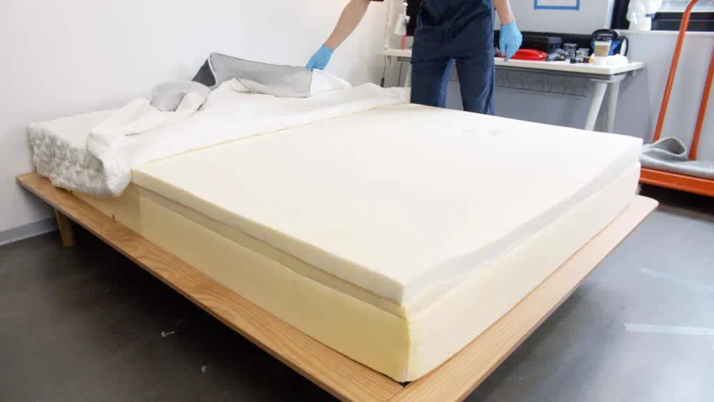 Cocoon by Sealy Chill Memory Foam photo 2