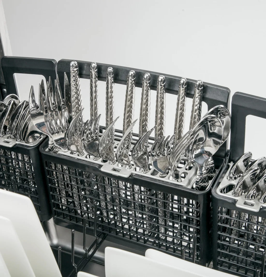 GE GDT655SSJSS Built-In Dishwasher photo 4