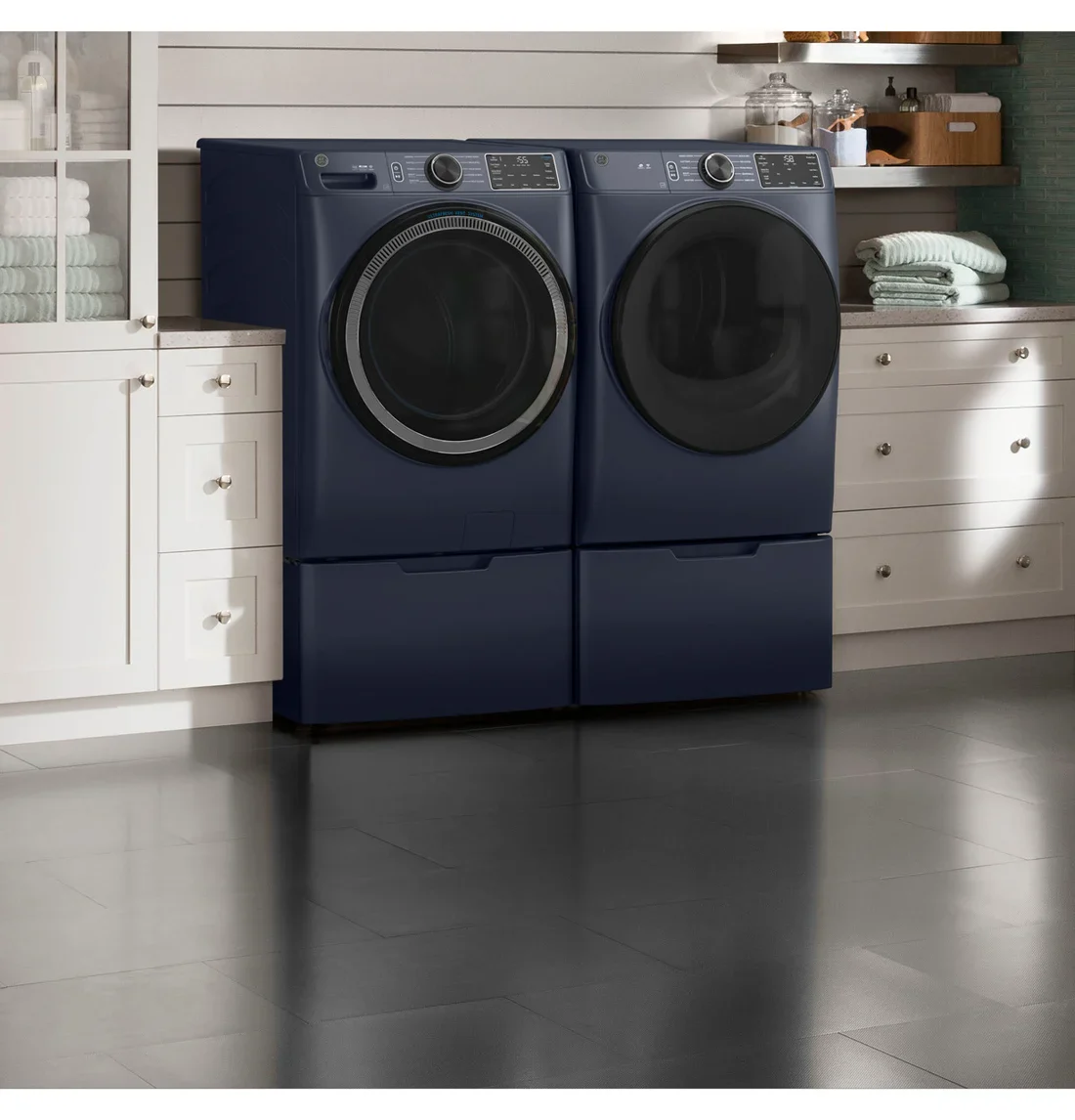 GE GFW550SPRRS Front Load Washer features