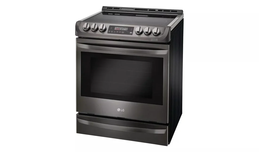 LG LSE4613BD Freestanding Electric Range photo 2